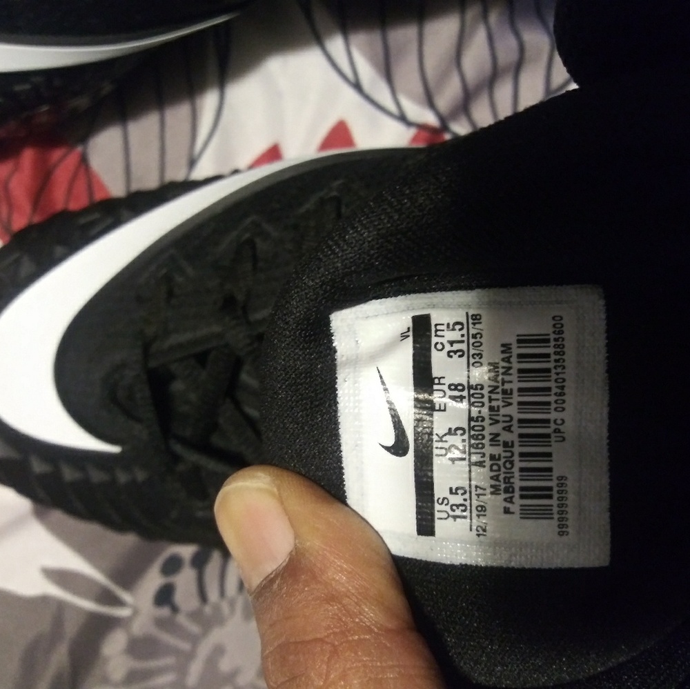 Nike cleats - Picture 4 of 5